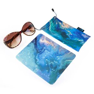 microfiber cleaning clothes and pouch