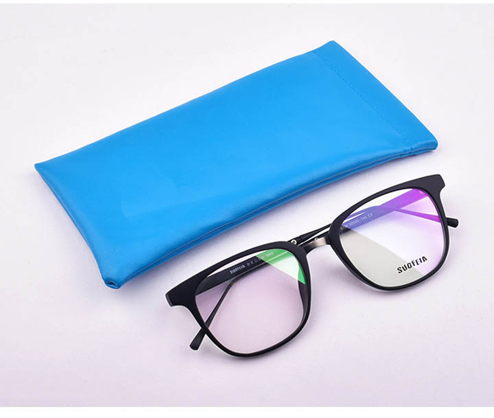 leather eyeglasses pouch